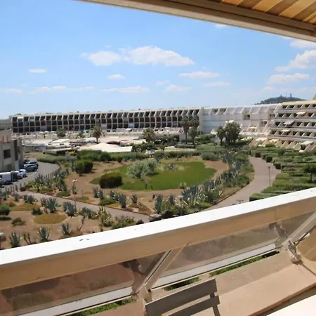 321, Heliopolis Ab Au Village Naturiste * אגדה