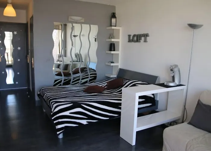 321, Héliopolis Ab Au Village Naturiste